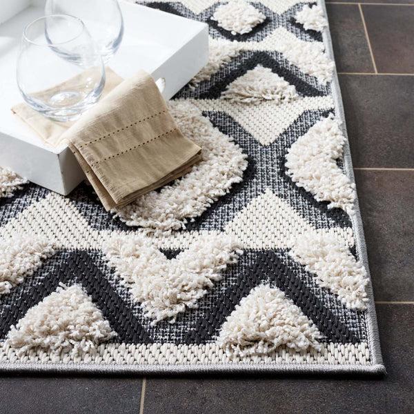 Safavieh Safavieh Cottage Rug COT210B - Ivory / Black