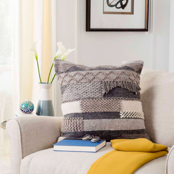 Safavieh Safavieh Gareth 20 Pillow - Charcoal/Silver