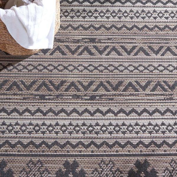 Safavieh Safavieh Havana Rug HAV331T - Brown / Black