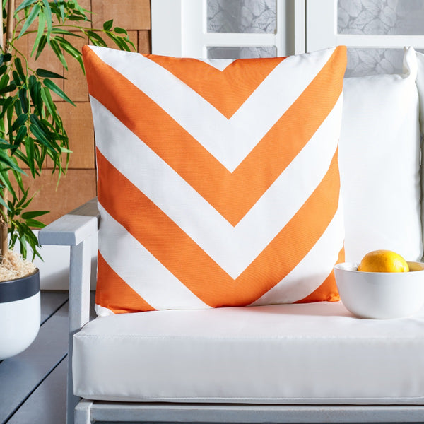 Safavieh Safavieh Kadyn Outdoor Pillow - Orange