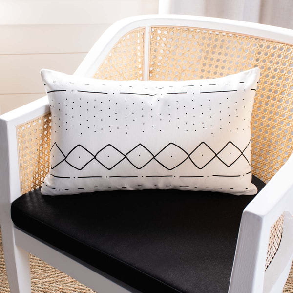 Safavieh Safavieh Tari Pillow - Black/White