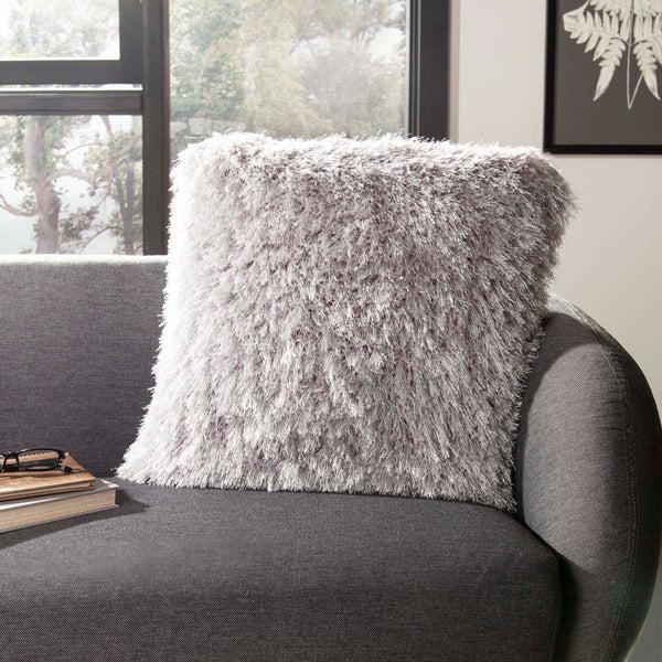 Safavieh Safavieh Shag Modish Metallic Pillow - Metallic Silver-PLS732A-2020