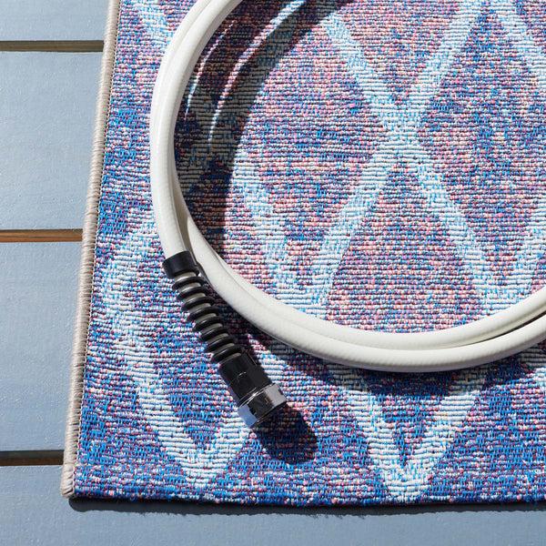 Safavieh Safavieh Summer Rug Collection SMR452M - Blue / Light Blue