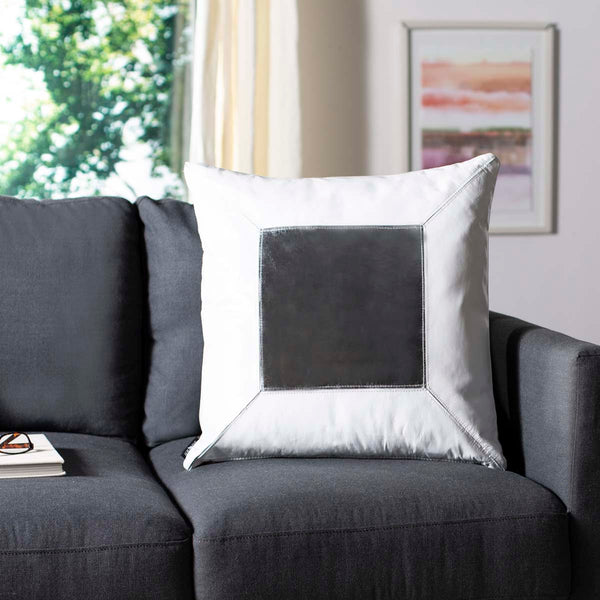 Safavieh Safavieh Tinsley Cowhide 20X20 Pillow - White/Silver
