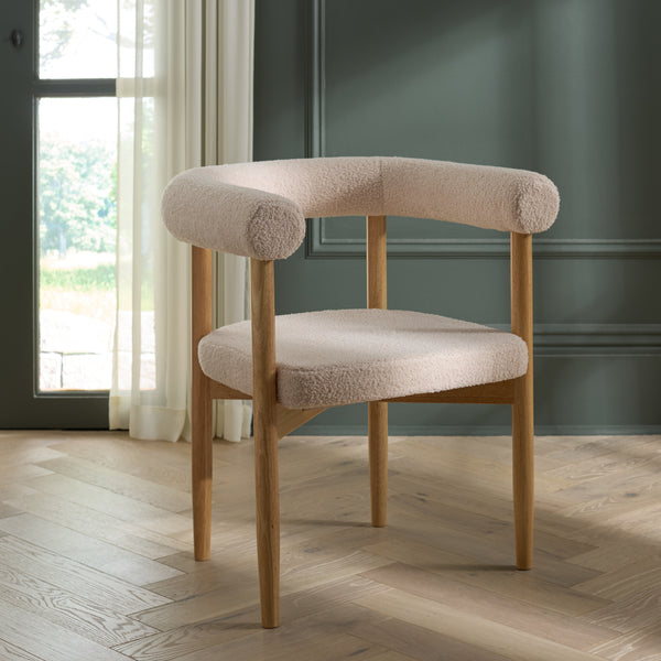 Safavieh Tomio Dining Chair | Safavieh - DCH3800