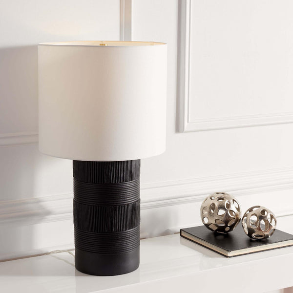 Safavieh Weller Table Lamp | Safavieh - TBL7020