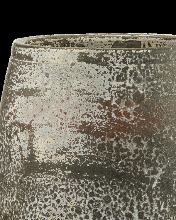 Safavieh Sicilia Medium Antique White Planter - Brown | Currey & Co - 2200-0017