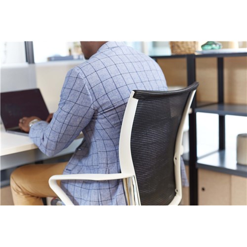 Safco Valoré Height Adjustable Task Chair - Configured