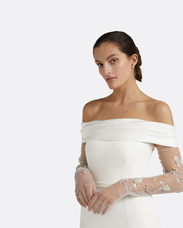 Safiyaa Astin Ivory & Pearl Floral Gloves