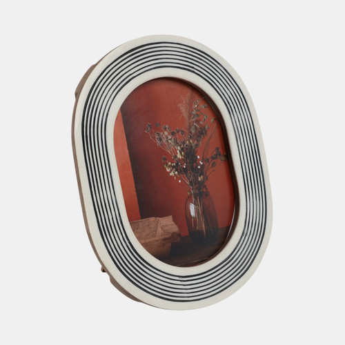 Sagebrook Home 5x7 Oval Etched Lines Photo Frame White/black Wishlist Create New