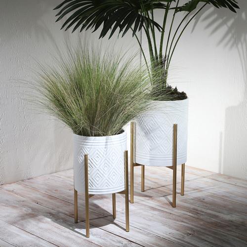 Sagebrook Home S/2 Aztec Planter On Metal Stand White/gold Wishlist Create New