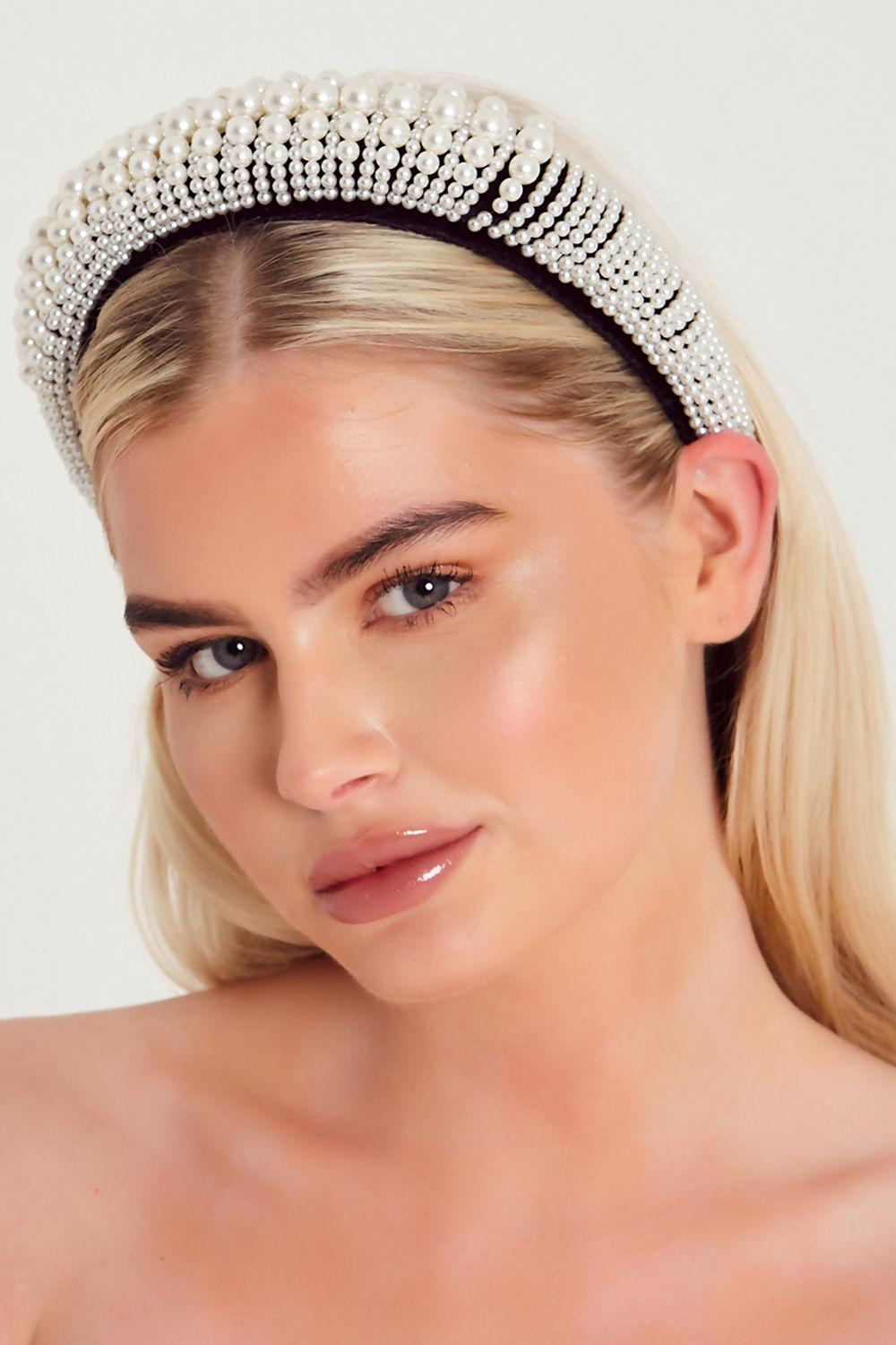 saint genies Beatrice Black Velvet Pearl Embellished Headband