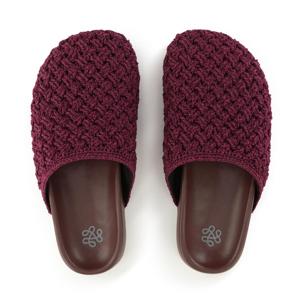 sakroots Bolinas Clog Black Cherry Cozy Weave