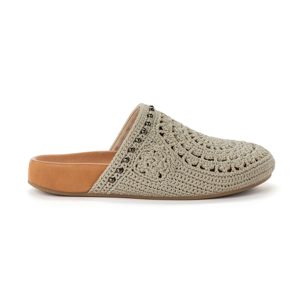 Sakroots Bolinas Clog Natural Grey Medallion
