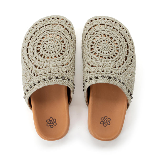 sakroots Bolinas Clog Natural Grey Medallion