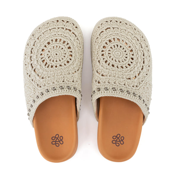 sakroots Bolinas Clog Natural Medallion