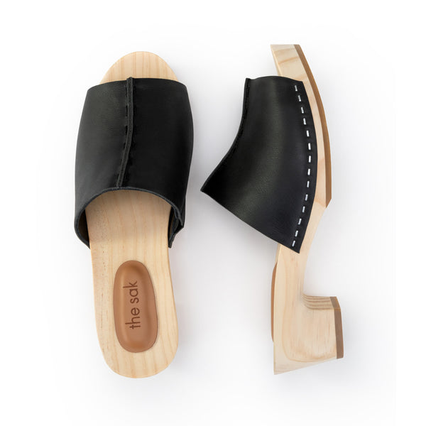 Sakroots Ella Clog Sandal Black