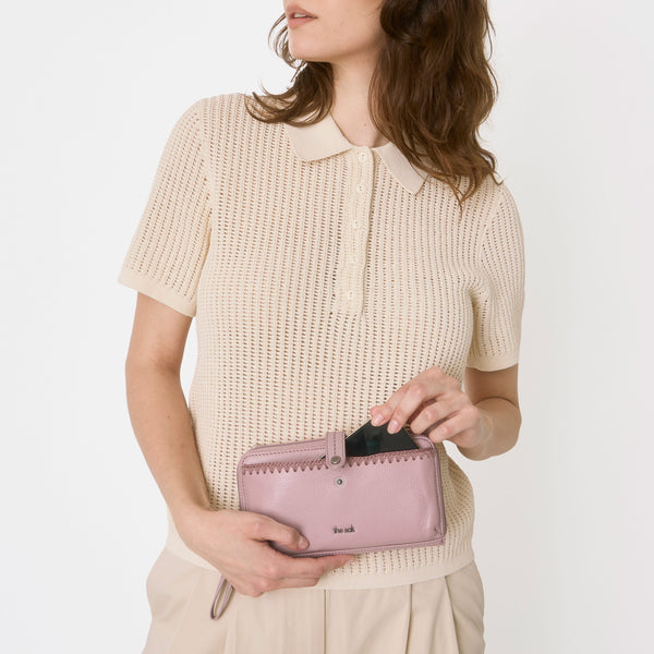 Sakroots Iris Smartphone Wallet Rosewood