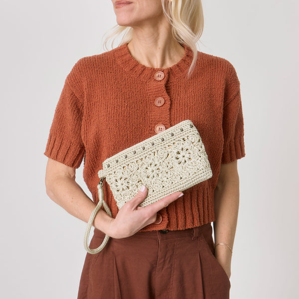 Sakroots Vita Wristlet Natural Medallion