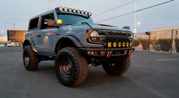 Saleen Suspension Set KING 2.5 Coilover Front 2021+ Bronco