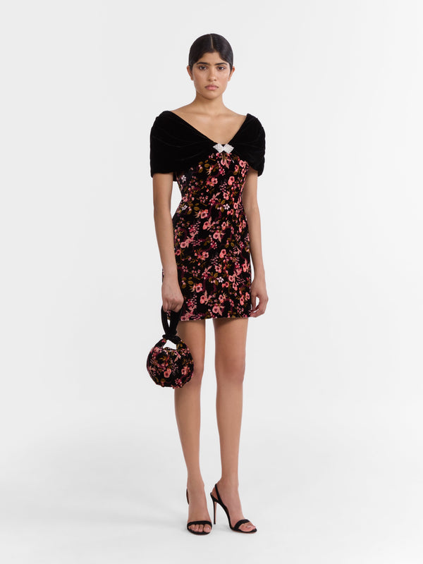 Saloni Pori Bag In Noir Hidden Ophidian