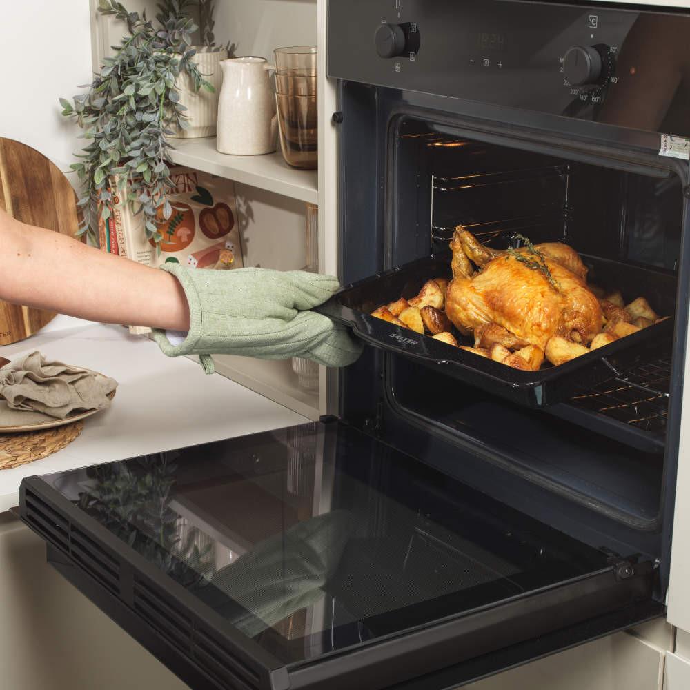 Salter Brilliance 37cm Roasting Tray | Vitreous Enamel