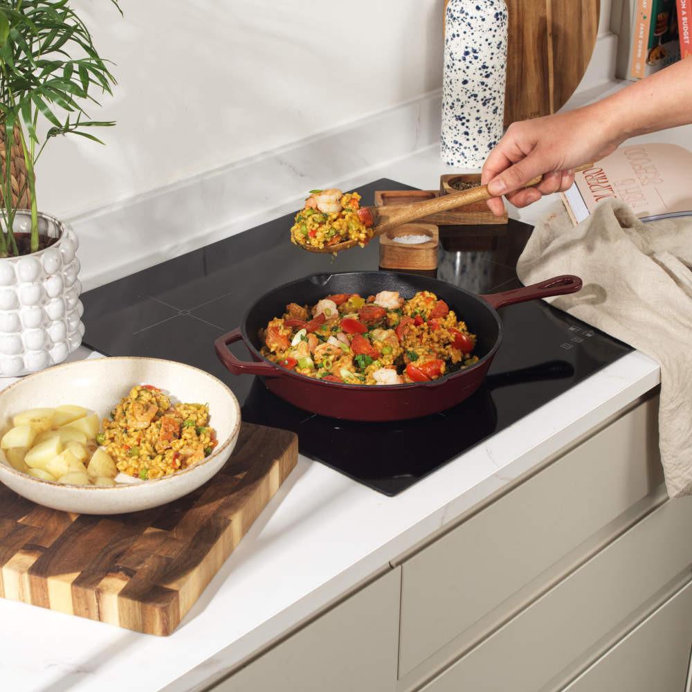 Salter Chester 26cm Cast Iron Frying Pan - Red - PFAS-free