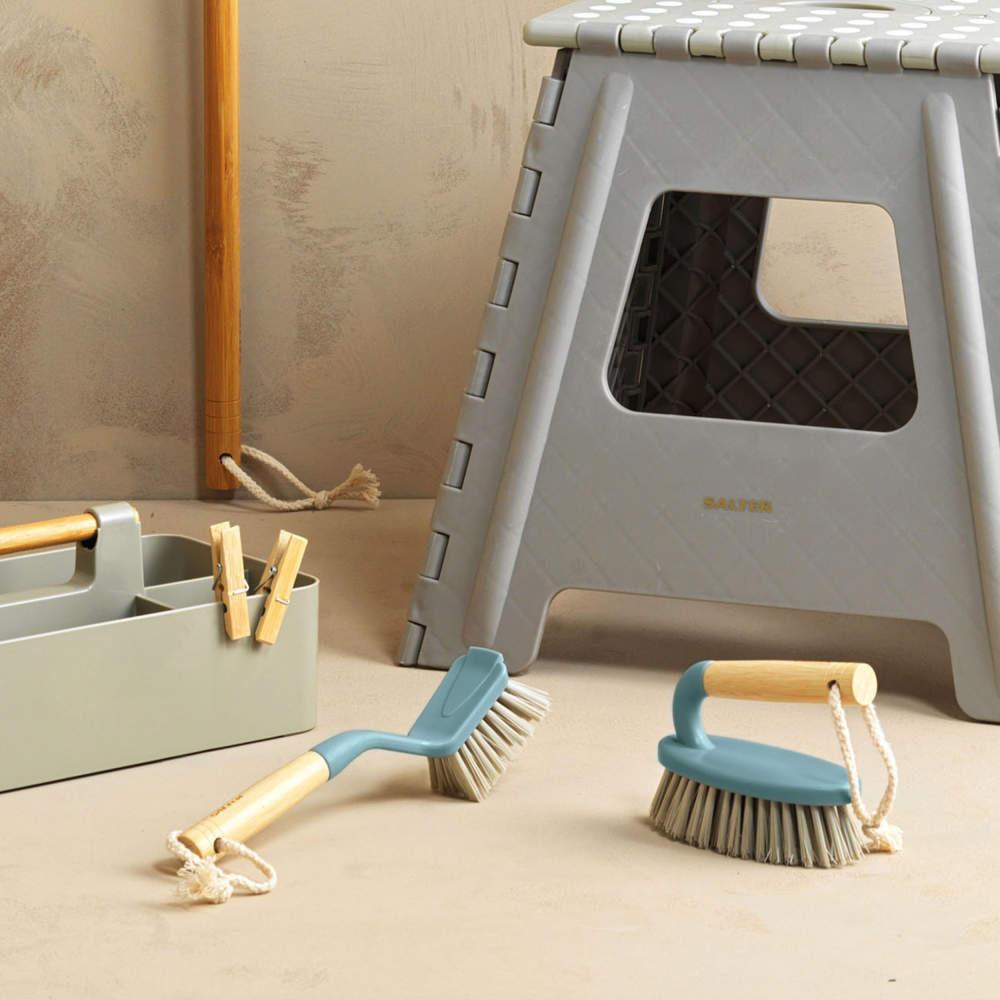 Salter Cool Hues Scrubbing Brush