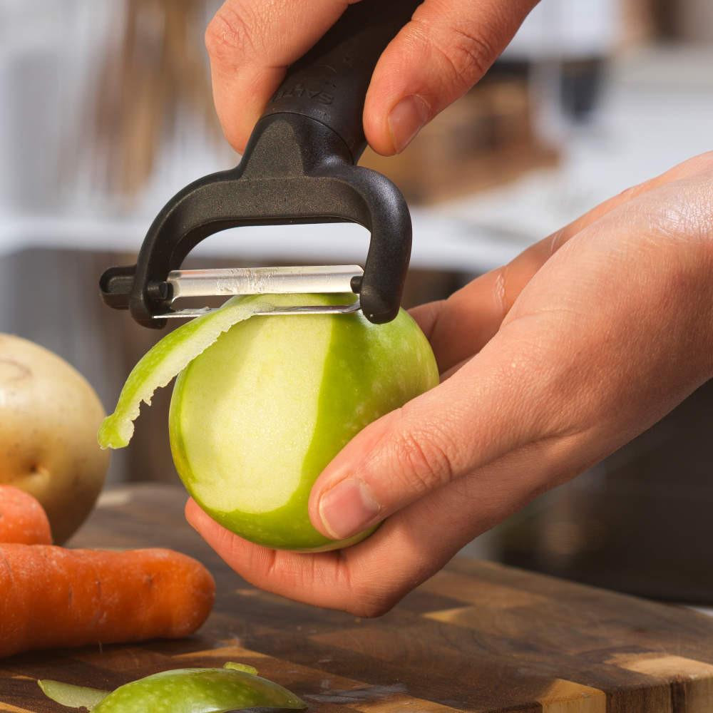 Salter Expert Y Peeler – Black