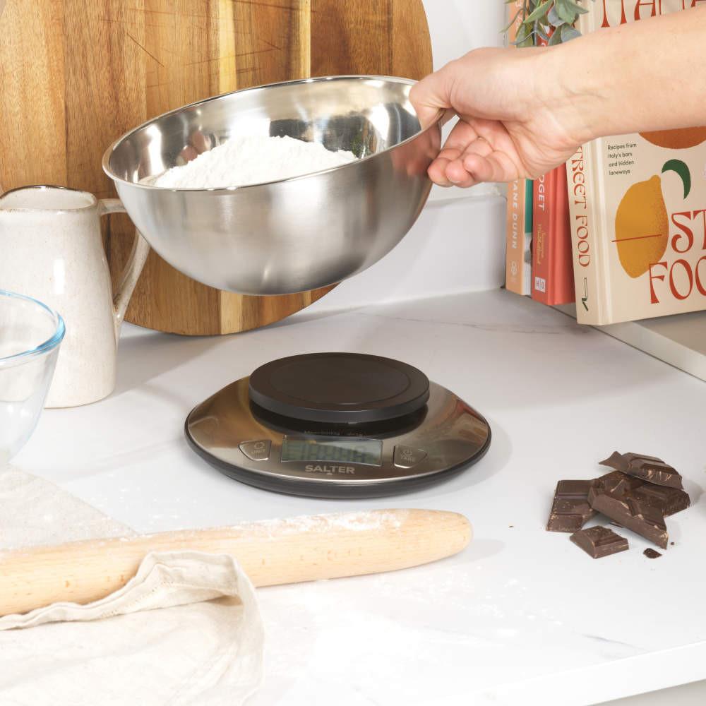 Salter Kitchen Scale With Bowl