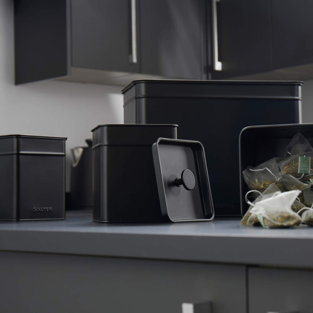 Salter Kuro 8-Piece Countertop & Seasoning Set