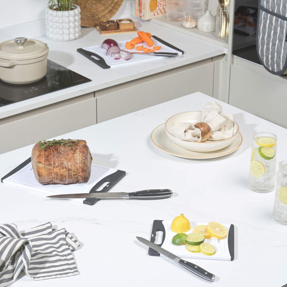 Salter Plastic Chopping Board – Black/White