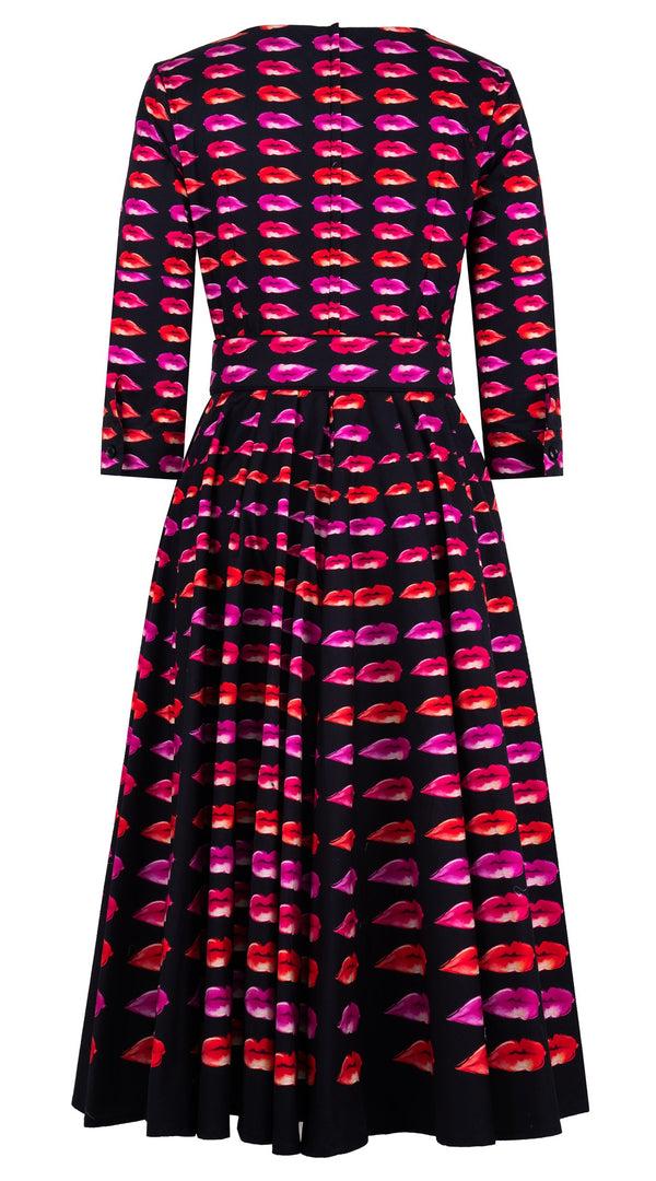 Samantha Sung Abelia Dress Round Neck 3/4 Sleeve Midi Length Cotton Stretch (Watercolor Lips)