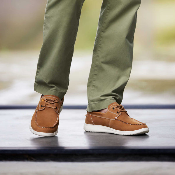 Samuel Hubbard Men's Featherlight Olema Moc