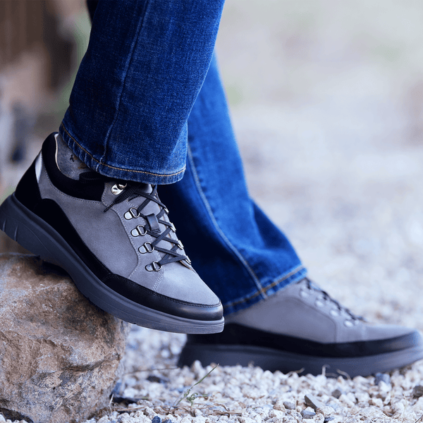 Samuel Hubbard Men's Performance Walker