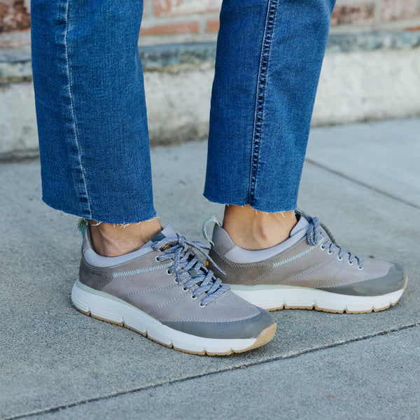 Samuel Hubbard Women's Camino Walker