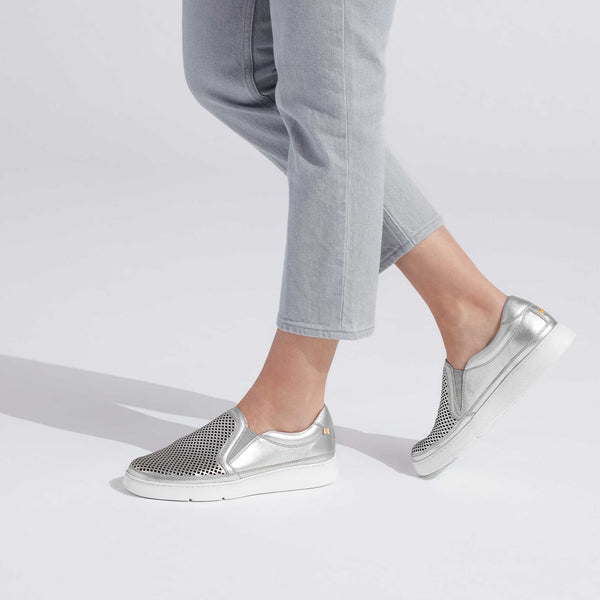 Samuel Hubbard Women's Featherlight Laguna Slip-On