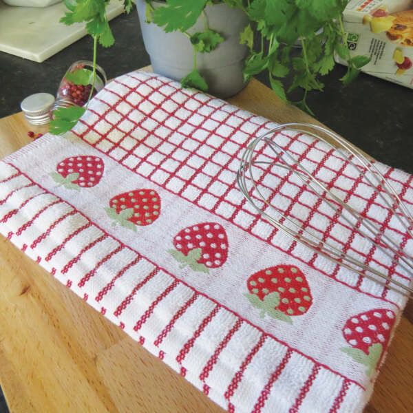 Samuel Lamont & Sons Poli-Dri Jacquard Strawberry Tea Towel