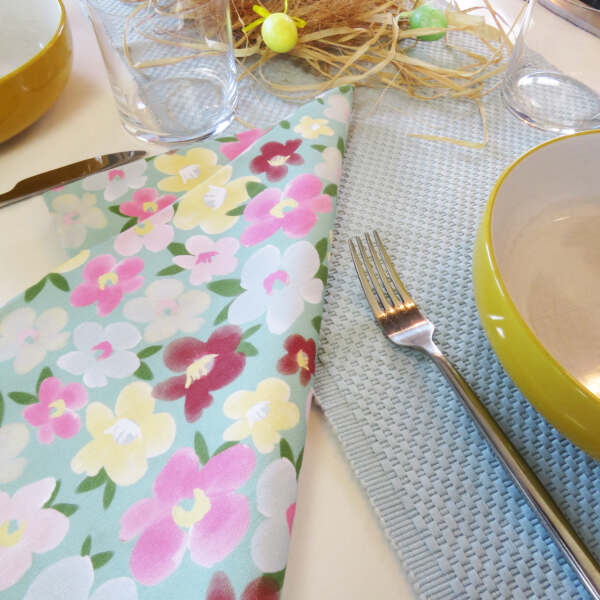 Samuel Lamont & Sons All In Blooms Cotton Tea Towel