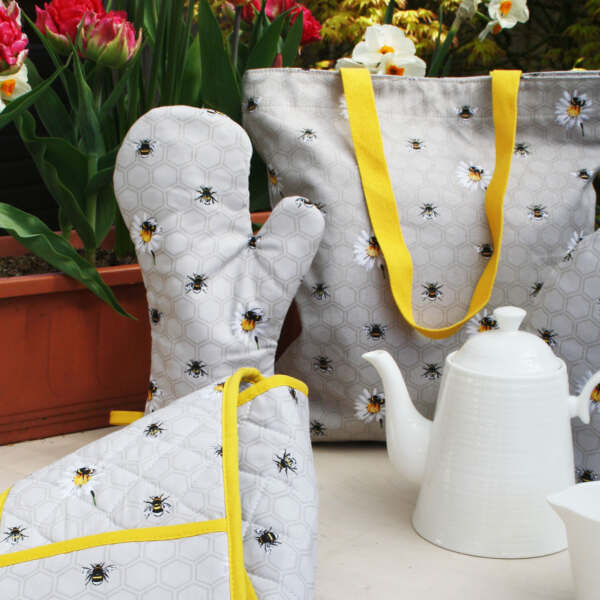 Samuel Lamont & Sons Bee Happy Gauntlet