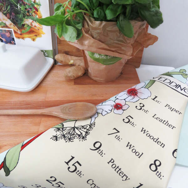 Samuel Lamont & Sons Wedding Anniversaries Tea Towel