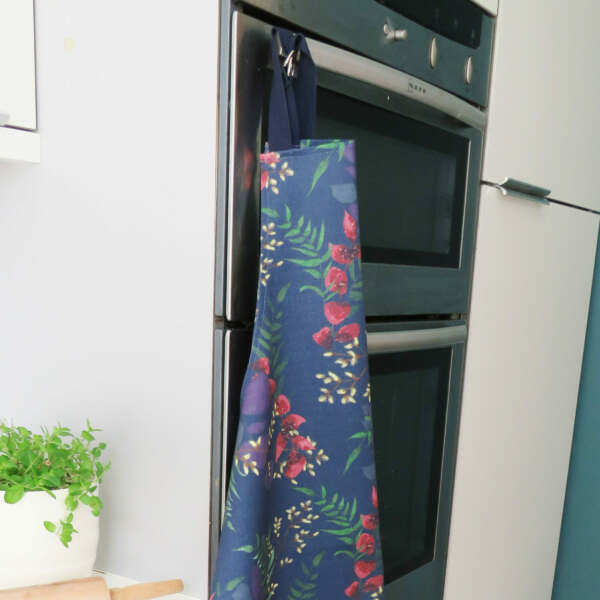 Samuel Lamont & Sons Wild Florals Cotton Apron Navy