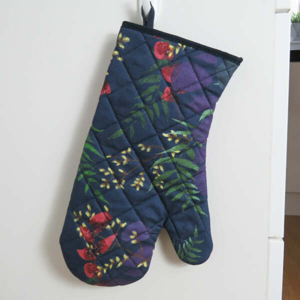 samuel lamont & sons Wild Florals Gauntlet Navy