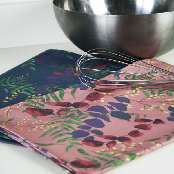 Samuel Lamont & Sons Wild Florals Cotton Tea Towel Soft Blush