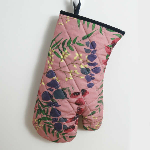 samuel lamont & sons Wild Florals Gauntlet Soft Blush