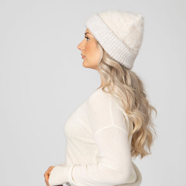 San Diego Hat Company Martin Eyelash Beanie