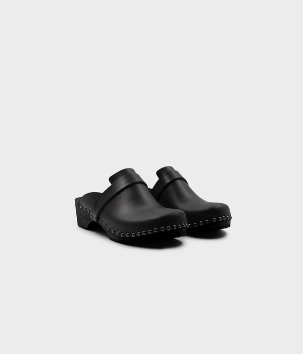 Sandgrens Florence Studded Clog Mule Black (Vegetable Tan)