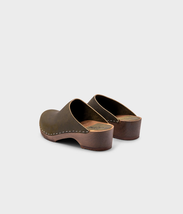 Sandgrens Austin Minimalistic Clog Mule Olive
