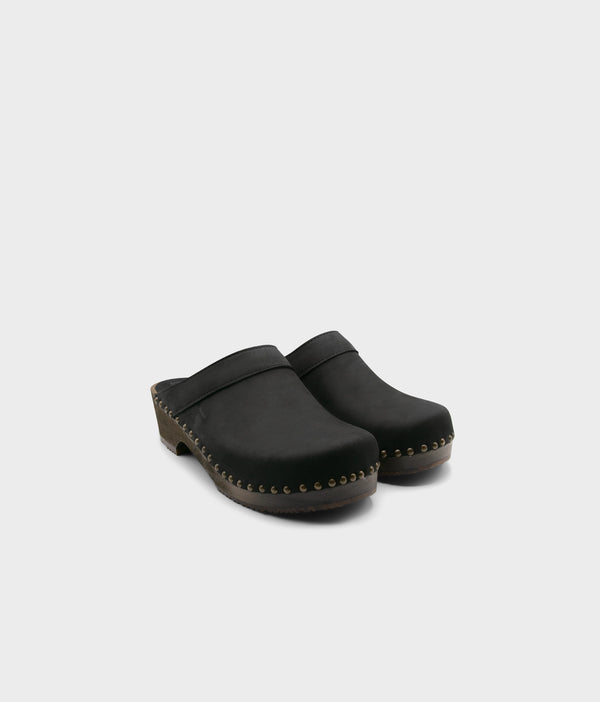 Sandgrens Bergen Studded Clog Mule Black