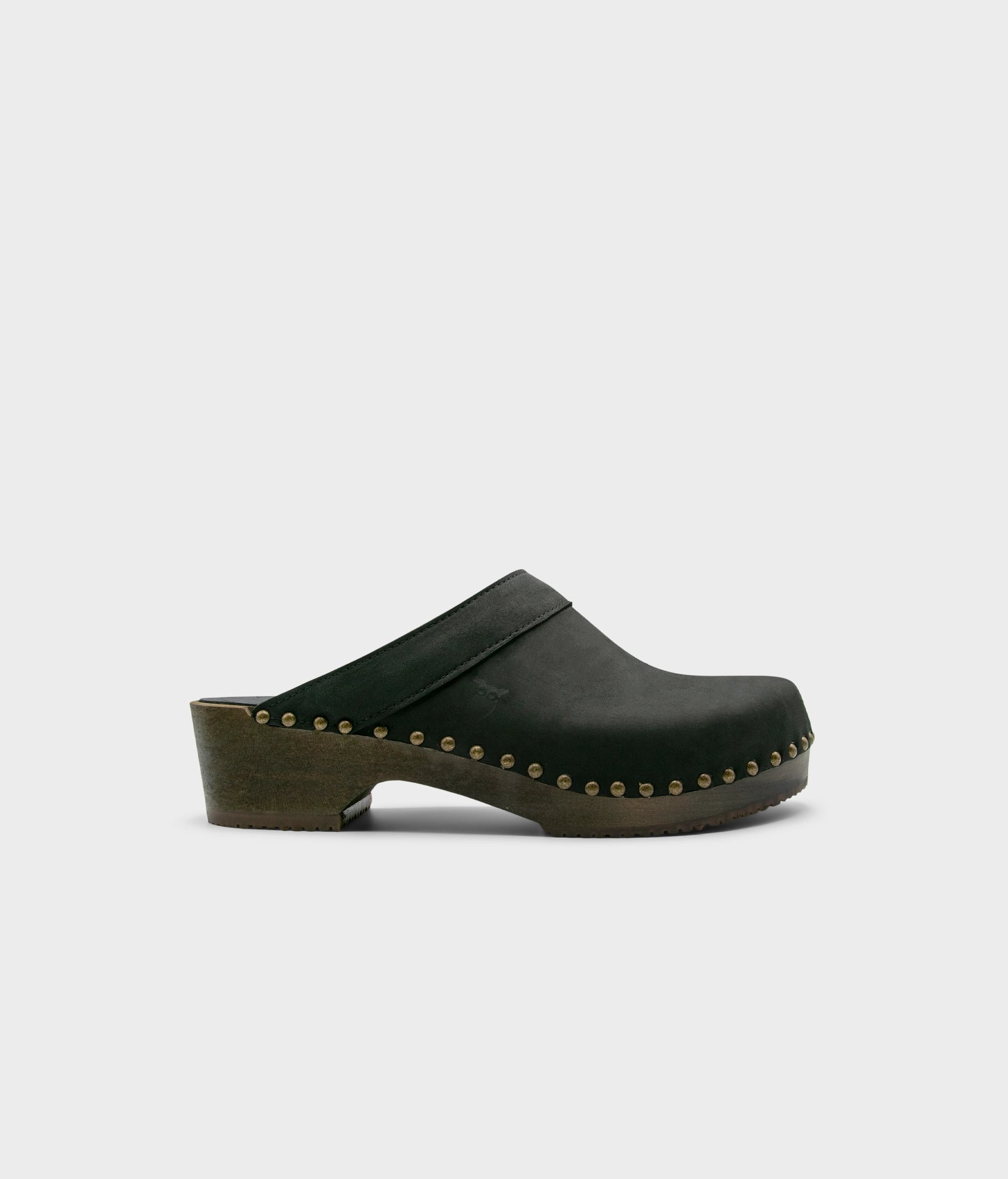 sandgrens Bergen studded clog mule Black